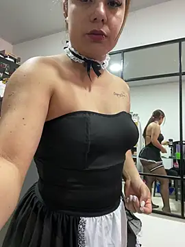 Pretty  Milf online show from July 27, 2:14 pm