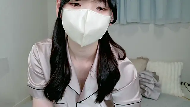  ame chan  online show from June 13, 1:08 pm