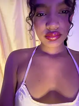 Nyxx Velariia online show from July 27, 3:09 pm