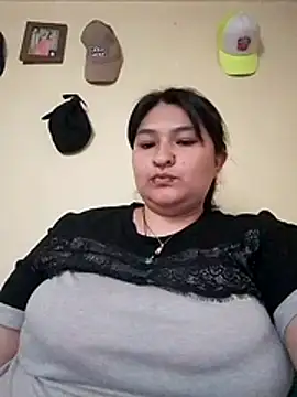 LauraHorny69 online show from June 20, 10:35 pm