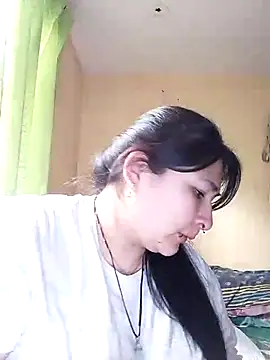 LauraHorny69 online show from July 16, 8:13 pm