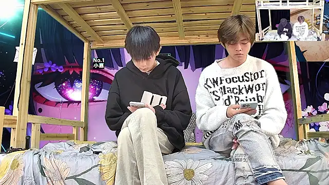 xiaohuangren01 online show from March 11, 4:06 am