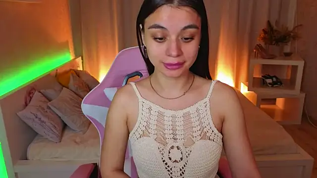 Kim Bless online show from May 1, 1:42 am