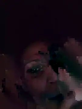 LadySn0w26 online show from May 3, 2:15 am