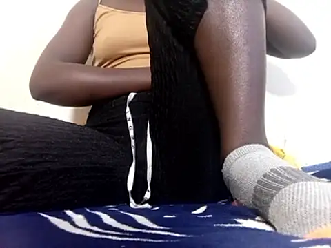 Gorgeous29th online show from May 5, 3:42 am