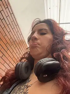 elodie rouge online show from July 8, 12:07 pm