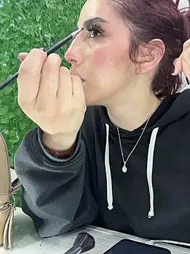 elodie rouge online show from March 19, 11:36 am