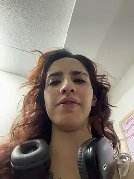 elodie rouge online show from July 28, 3:21 pm