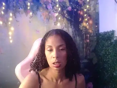 rosa skinny online show from June 6, 8:59 pm