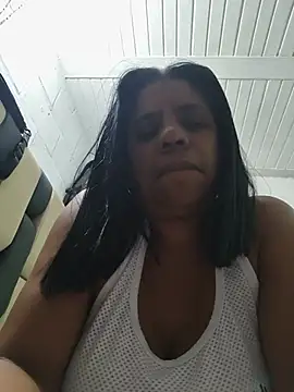 Zeyllyjhonson online show from July 18, 1:42 am