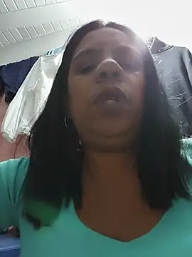 Zeyllyjhonson online show from August 1, 2:46 am