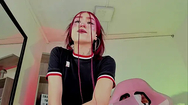 Eli-Bluee online show from March 13, 2:18 pm