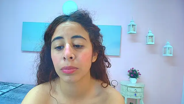 scarlett clyde online show from July 26, 1:52 pm