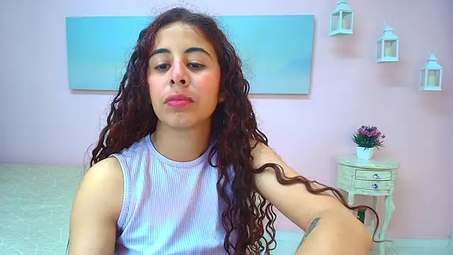 scarlett clyde online show from June 24, 12:37 pm