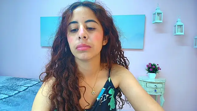 scarlett clyde online show from July 13, 12:39 pm
