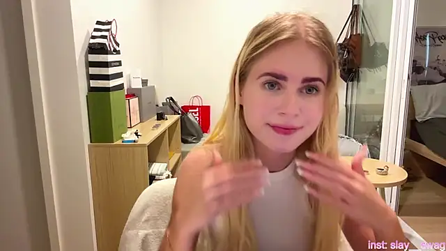 Slay Swag online show from March 5, 10:22 am