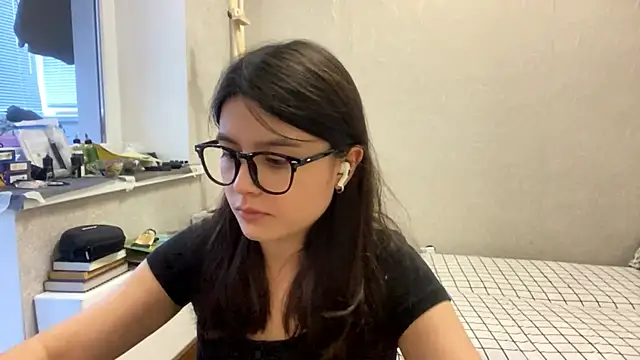 SaintMari online show from August 3, 2:12 pm
