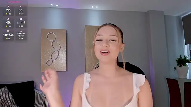 EmilyCarterX online show from June 11, 11:18 am