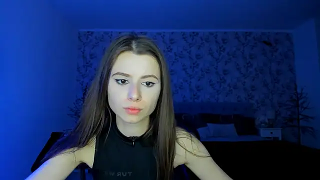 Hot Molly5 online show from March 7, 8:05 pm