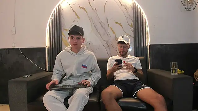 Angel Villareal online show from March 5, 4:41 am