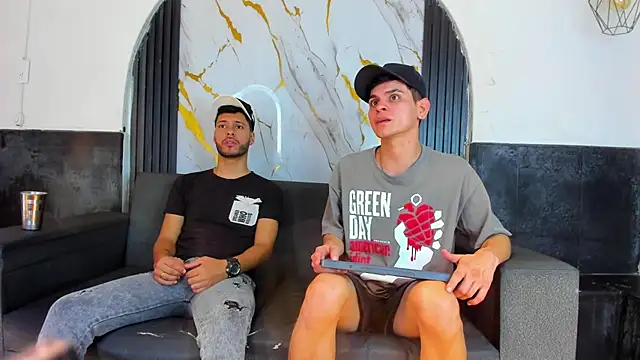 Angel Villareal online show from February 20, 5:06 am