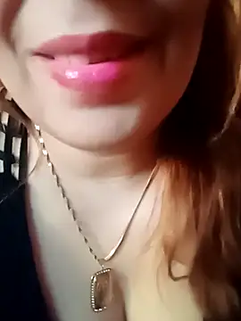Naughty-Yousra online show from May 17, 6:29 pm