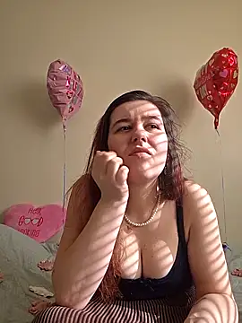 Ashlovescannabis online show from February 15, 7:02 pm