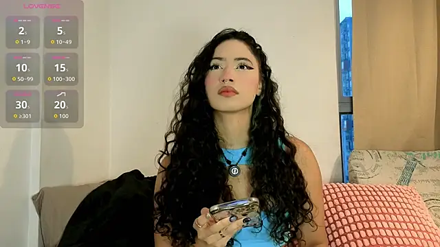 Samantha Ros online show from August 2, 11:35 am