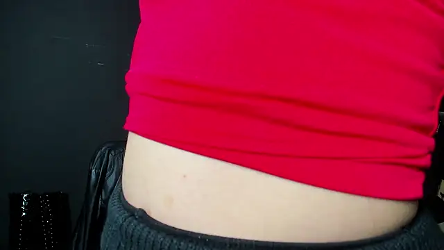 GoddesLeila online show from March 5, 6:26 pm