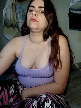 CherryRabitt online show from April 29, 5:51 pm