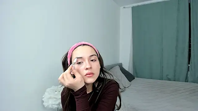 TreasaCrebs online show from March 15, 8:11 pm