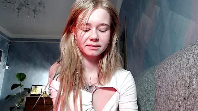 Austeja Ona online show from February 4, 5:27 pm