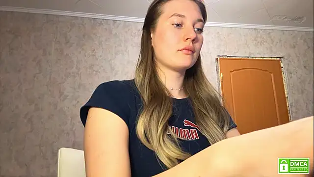 Jolievic online show from February 15, 5:34 pm