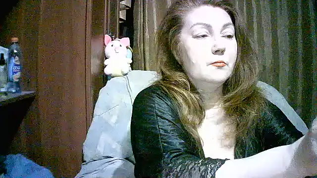 Russian Lara online show from April 1, 2:47 pm