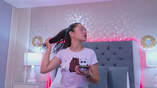 RoxanaAngel online show from February 10, 1:47 pm