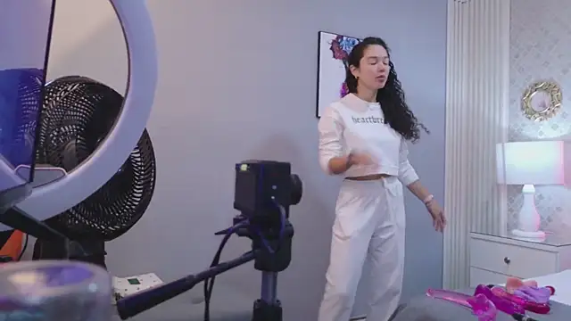 RoxanaAngel online show from February 12, 1:24 pm