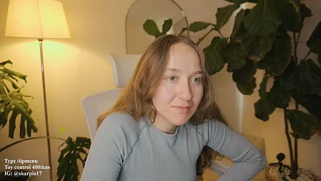 Scarlett NoirMuse online show from March 2, 9:20 pm