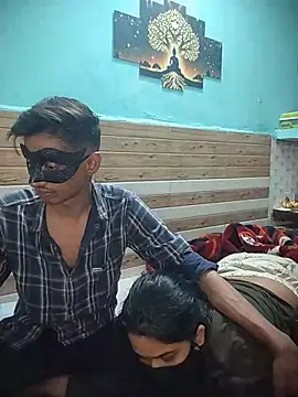 ZyphiaLive online show from February 21, 6:30 pm