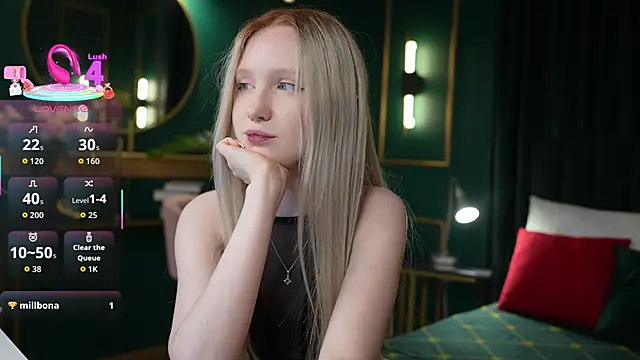 Sia Hart online show from April 27, 5:43 pm