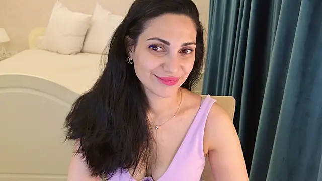 LovelyBeatrice online show from July 25, 6:59 pm