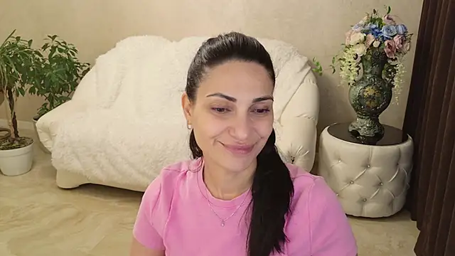LovelyBeatrice online show from April 29, 12:19 pm