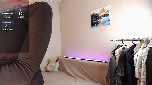 Alexa Sparkle online show from February 8, 11:29 pm