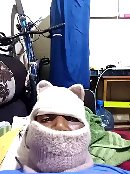 Blueberry23cupcake online show from March 18, 7:30 pm