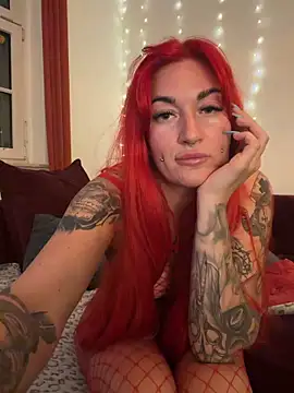 MrsRedFoxy online show from April 22, 8:17 pm
