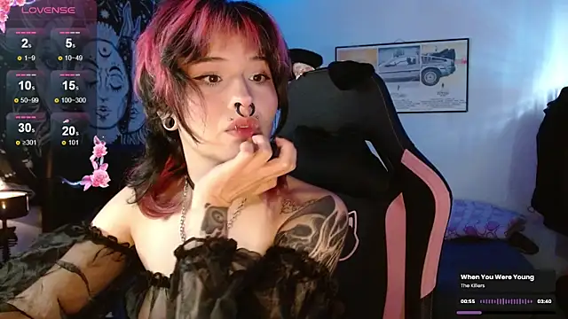 neena nyx  online show from February 24, 5:11 pm