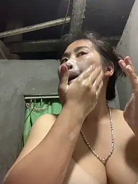 patry33 online show from May 31, 12:33 pm