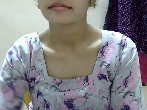 Kulsum S online show from July 26, 1:52 pm