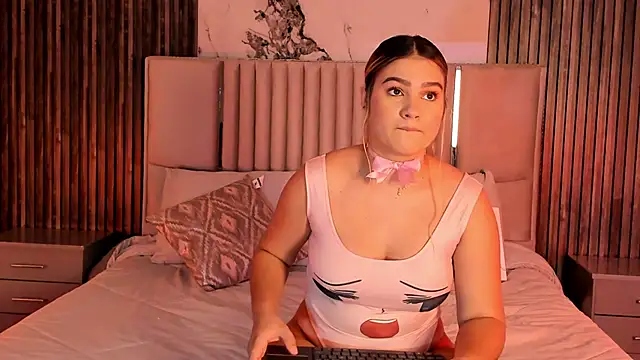 Liiahfontaine online show from February 2, 11:42 am