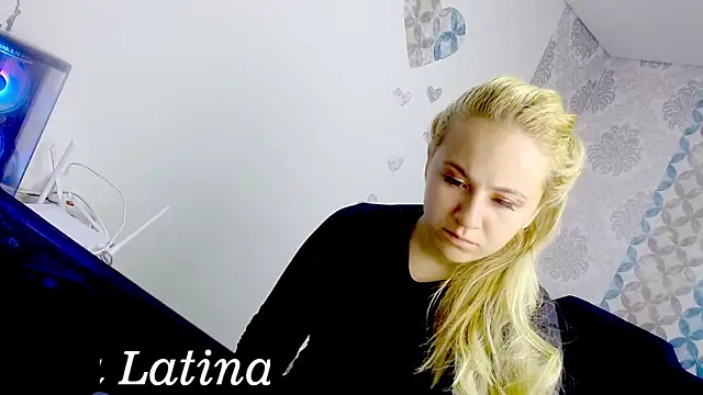 Angellatina17 online show from March 2, 2:13 pm