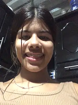 SidneyBrownn  online show from March 7, 7:26 am